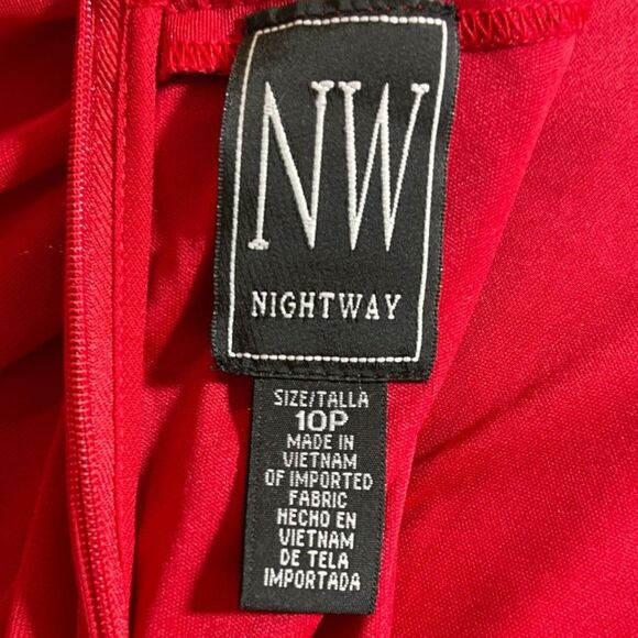 Night Way Collections Red Lace Maxi Dress - Picture 10 of 13